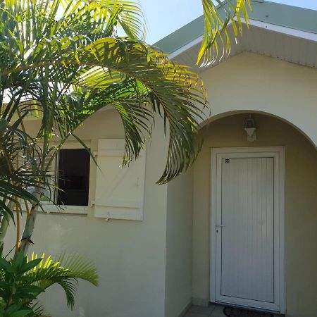 Villa Les Flamboyants Bareto Exterior foto